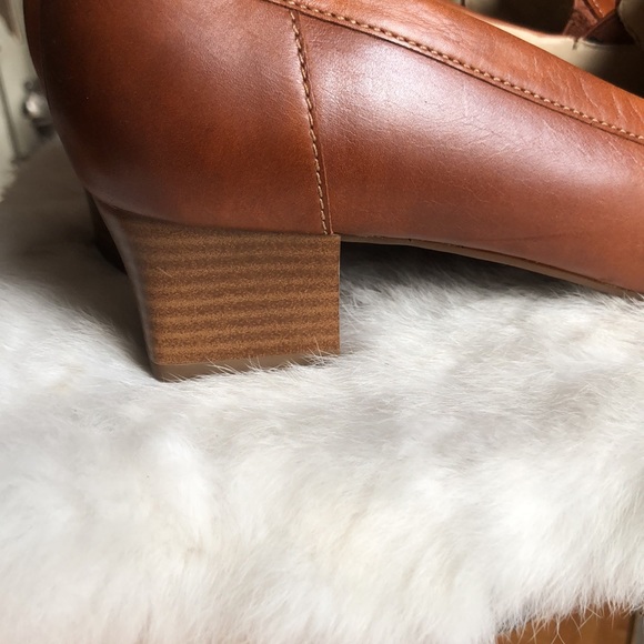 ARA Patent Leather Shoes Size 7G - Picture 6 of 7